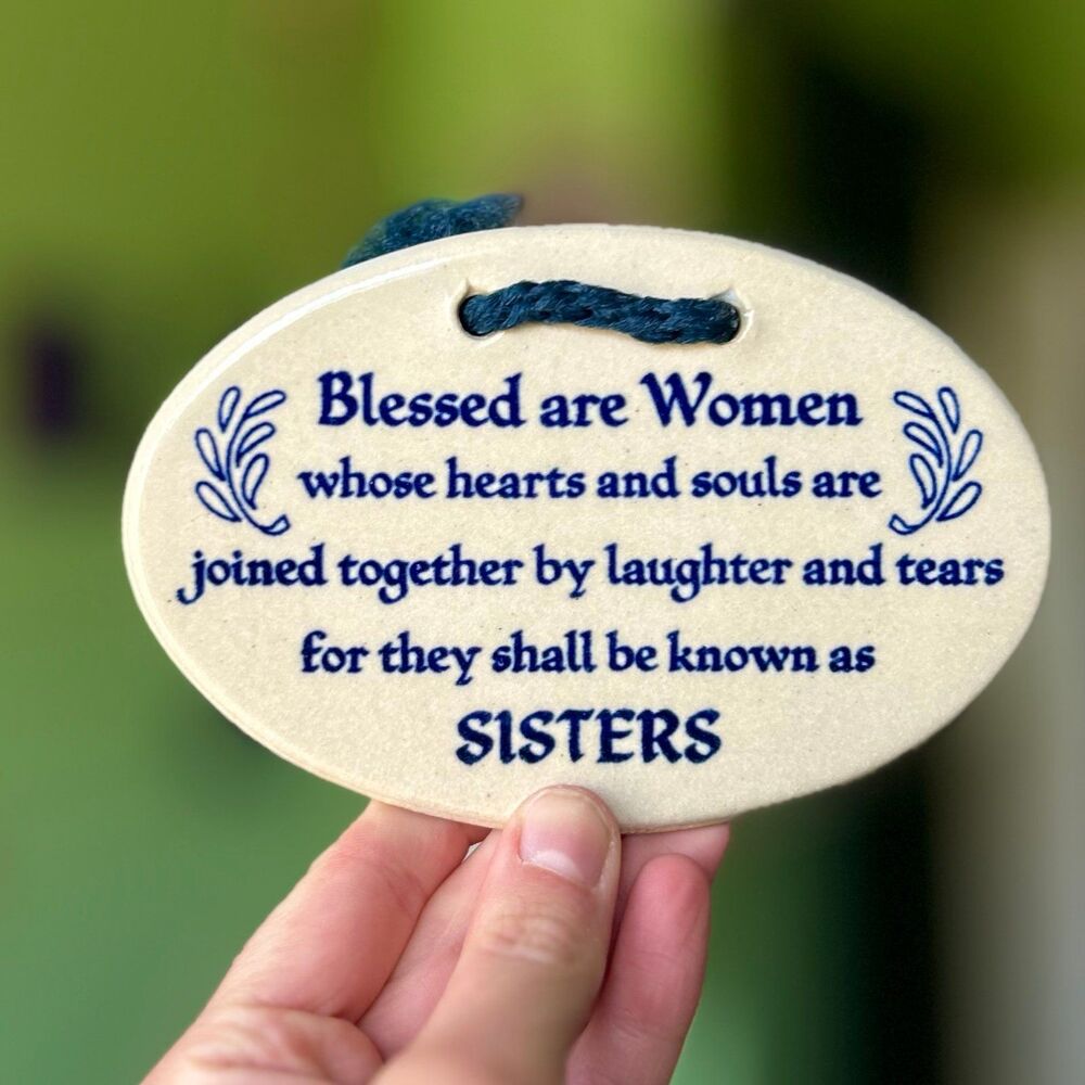 New Pottery Dainty Sisters Plaque Charming Wall Decor Sign - Picture 5 of 7